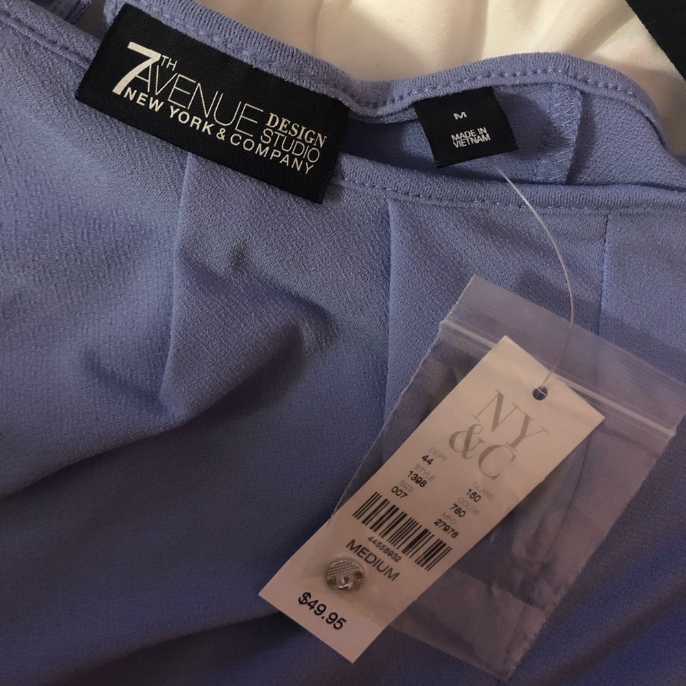 Periwinkle blouse - Picture 4 of 4
